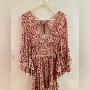 Like-New Free People Boho Floral Short Dress with Open Back and Bell Sleeves